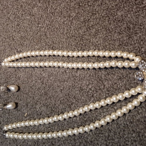 Boccia jewelry set with pearls new, white