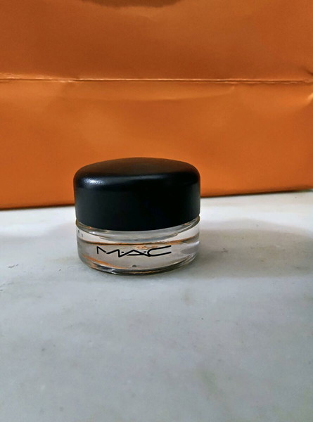 Βαζακι καλλυντικών MAC άδειο