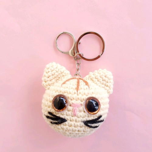 Keychain Charm Bag Cat Cream Amigurumi Knitted Handmade New