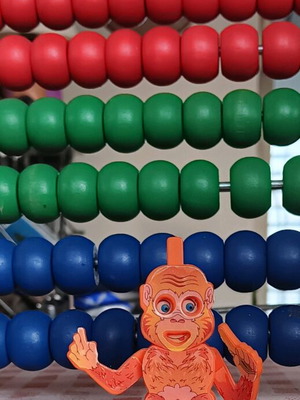 Kinder Surprise monkey toy 1995 like new