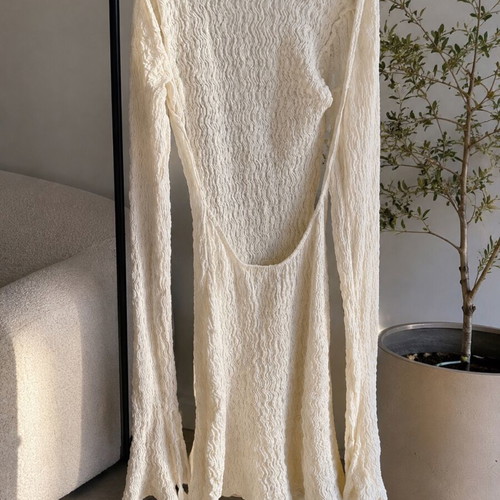 Bershka mini dress with open back, like new, beige