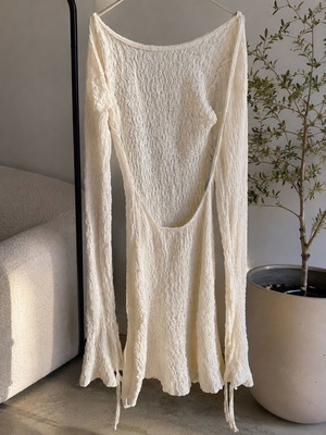Bershka mini dress with open back, like new, beige