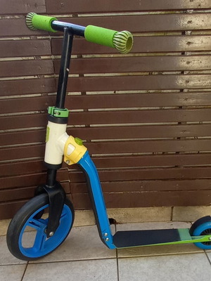 Πατίνια μεταχειρισμένα, σετ 2 μπλε για παιδιά με φωτάκια στις ρόδες