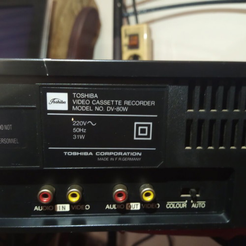 Video VHS Toshiba μεταχειρισμένο χωρίς τηλεκοντρόλ