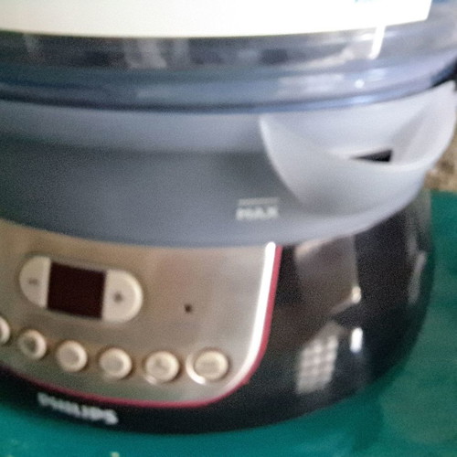 Philips XL steamer brand new with 3 levels
