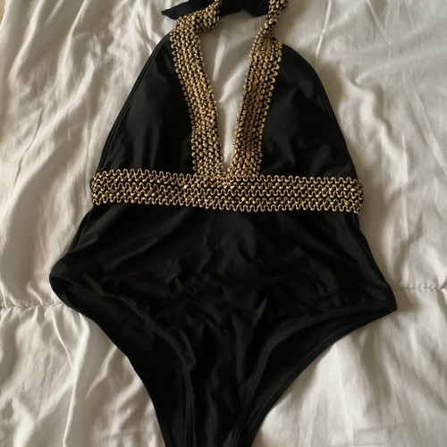 One-piece swimsuit new, size M