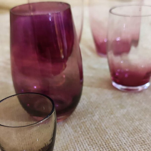 Purple glasses in various sizes, 1960s vintage, like new, set of 5