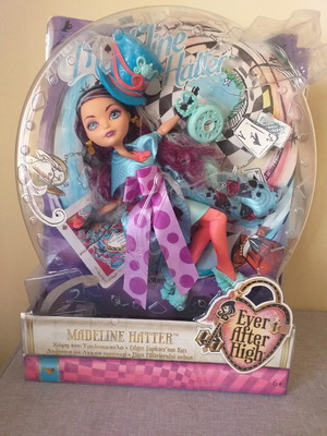 Madeleline Hatter Ever After High doll new, not released in Greece
