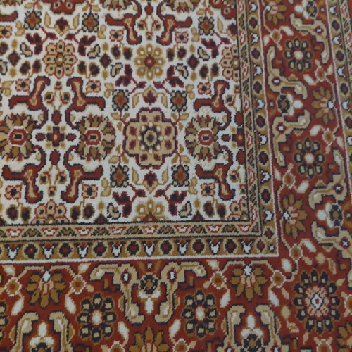 Wool Persian Rug like new 2x3 m