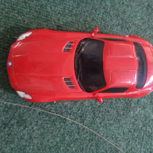 Remote control kids car used with two batteries and two extra cars