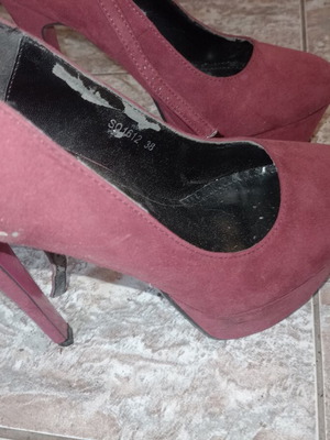 Diamantique red pumps like new, size 38