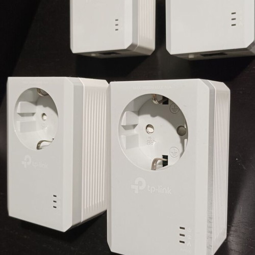 Powerline Starter Kit TL-PA4010p AV600 & AV500, like new, 4 pieces