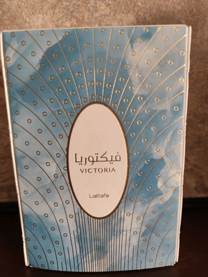 Victoria Lattafa κανονικό άρωμα σαν καινούργιο 100 ml