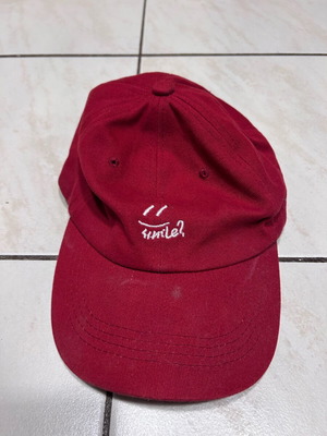 Smile jockey hat like new, white and red