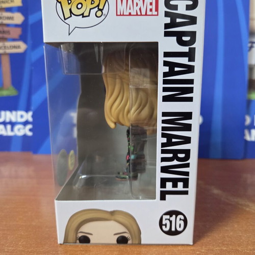 Funko Pop Marvel Captain Marvel Glow In the Dark Special Edition new