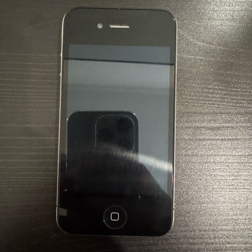 iPhone 4 8GB used for parts with new screen