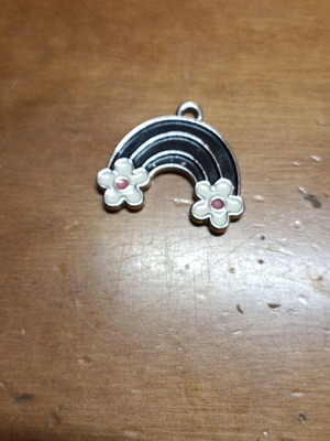 Charms pack of 5 like new for bracelet
