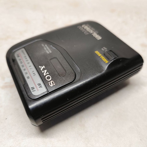 Sony Walkman WM-FX103 cassette player FM AM radio used, Mega Bass