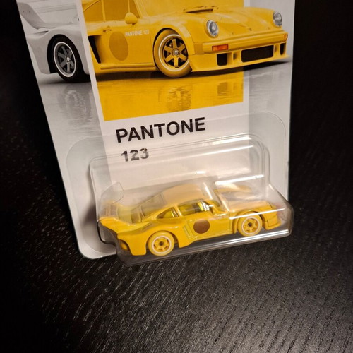Porsche 934/5 Pantone 123 Chase Hot Wheels Silver Series new