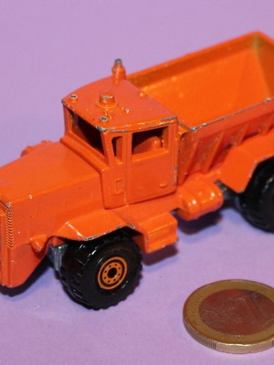 Hot Wheels Oshkosh Snow Plow used metal miniature 1:64 scale