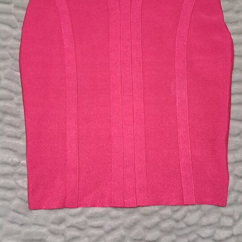 Stretch skirt pink like new with side zipper