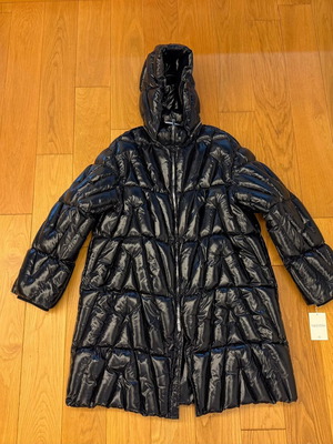 Яке Valentino ново, черно, размер 54