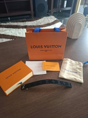 Louis Vuitton гривна употребявана, черна, оригинален продукт