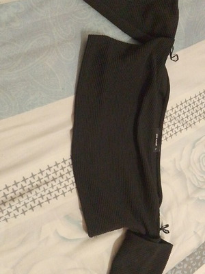 Black top with long sleeves Pink Woman like new, size L