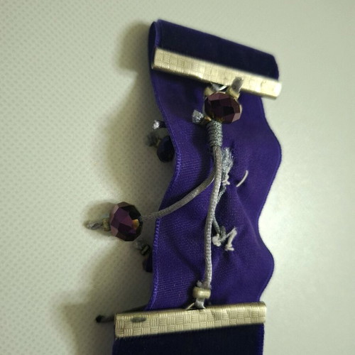Handmade jewelry set bracelet and earrings in purple shades new