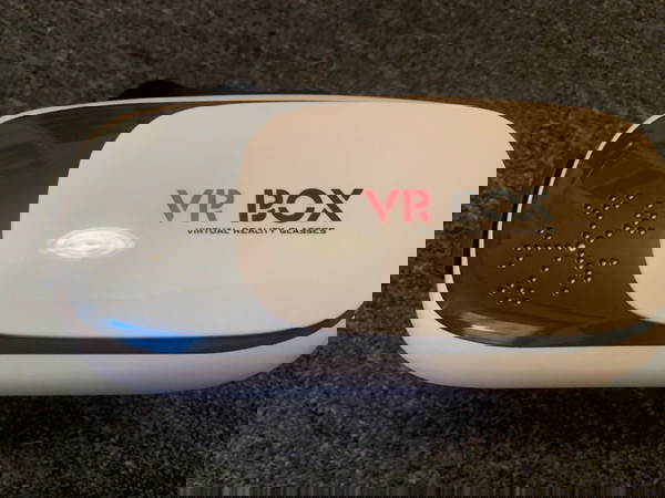 Virtual Reality Headset for Mobile Phone(VR)