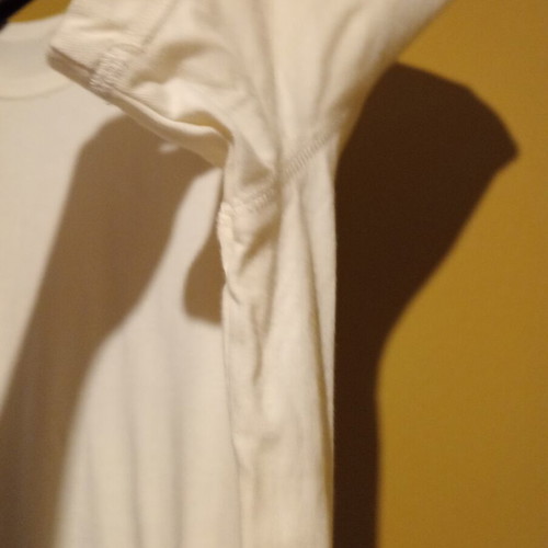 Women's Secret T-shirt new, size M, 100% cotton, cream color