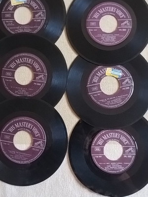 vintage βινύλια με δημοτικά τραγούδια