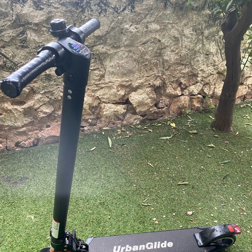 Urban Glide scooter like new, black, max speed 25km