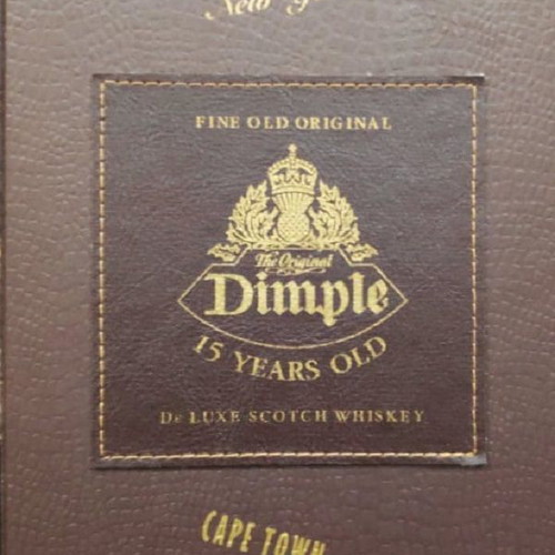 Dimple Whiskey Gift Box 2004 like new, aged 37 years