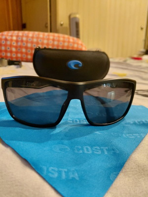 Costa Rinconcito Polarized Sunglasses Matte Black new