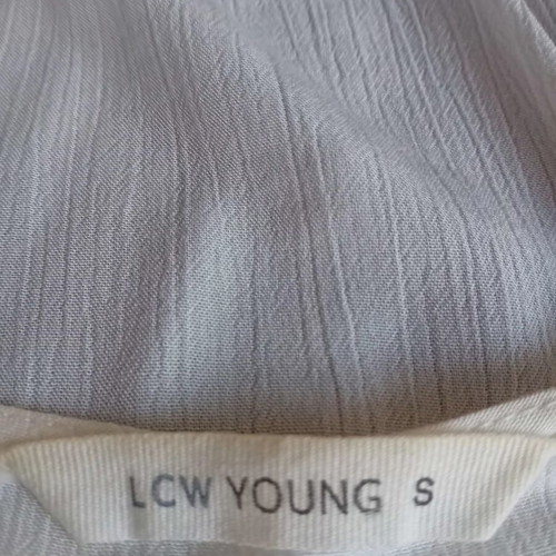 Lace blouse size S, like new, white cotton summer top
