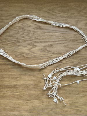 Belt summer adjustable with shells like new, white