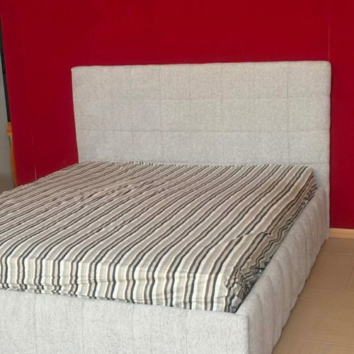 Bed covered with water-repellent fabric for 160x200 mattress, new