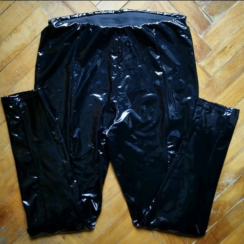 Stockerpoint bustier, Gina Tricot leggings and metal belt set like new