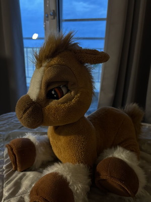 Emotion Pets Toffee the Pony plush toy used with brush