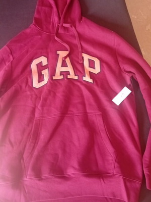 GAP sweatshirt new, size M, burgundy color