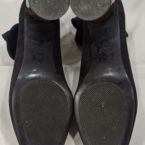 Women's boots used in very good condition, size 39