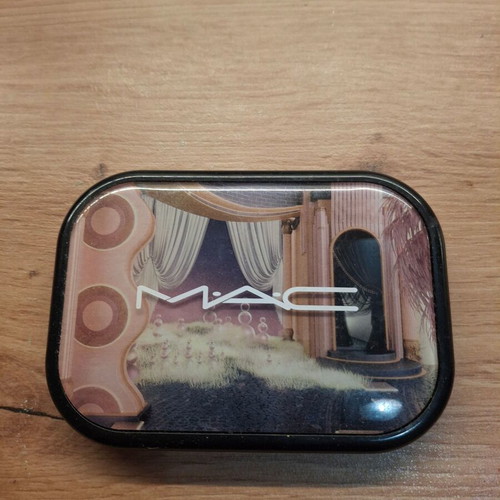 Mac palette like new, lightly used
