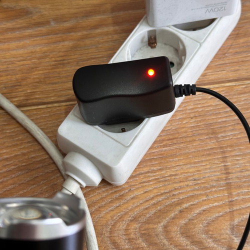 Swat LED flashlight used with red and white light, rechargeable