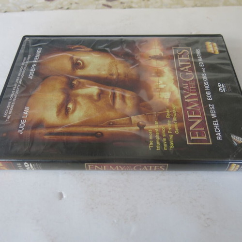 Enemy at the Gates DVD like new, with subtitles