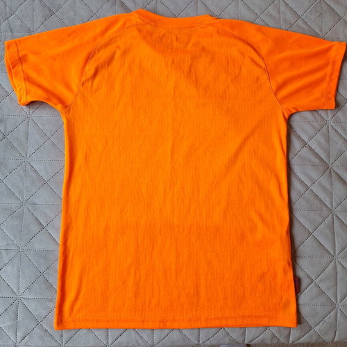 Barcelona FC officially t-shirt Boys Size XL