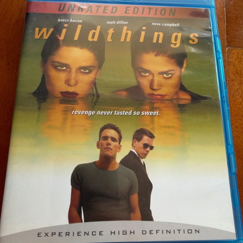 Wildthings Wild Things Blu-ray like new with English subtitles