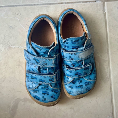 Froddo Barefoot leather shoes size 29 used, blue