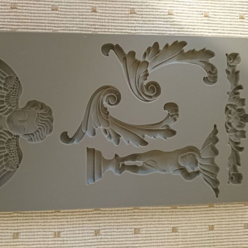 Iron Orchid Trimmings Silicone Mold Set like new, 10 pcs 20×12.5 cm