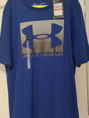 Κοντομάνικη αθλητική μπλούζα Under Armour αντρική μέγεθος S/M καινούργια μπλε